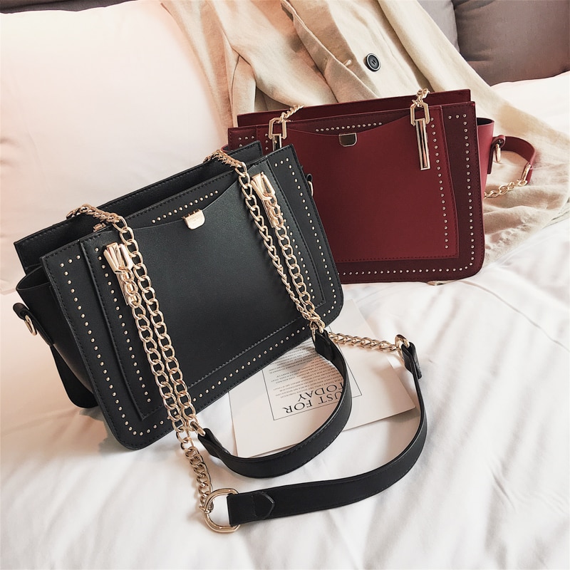Baiyiyan Luxury Rivet Designer Metal Chain PU Leather Handbags for Women