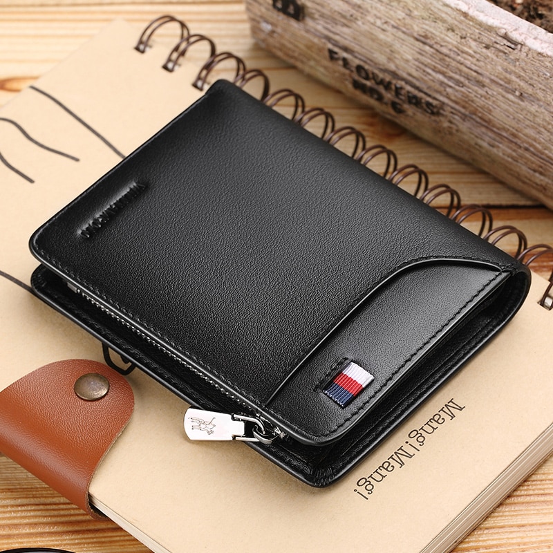 Leather wallet with strap · Black · Accessories | Massimo Dutti